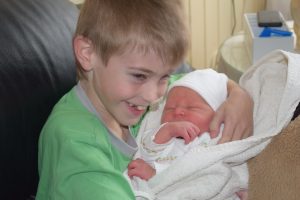 Grote broer genieten trots