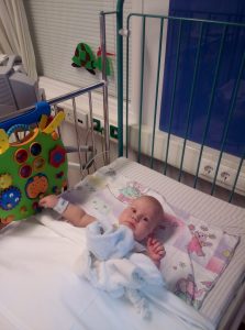 Baby opgenomen in het ziekenhuis